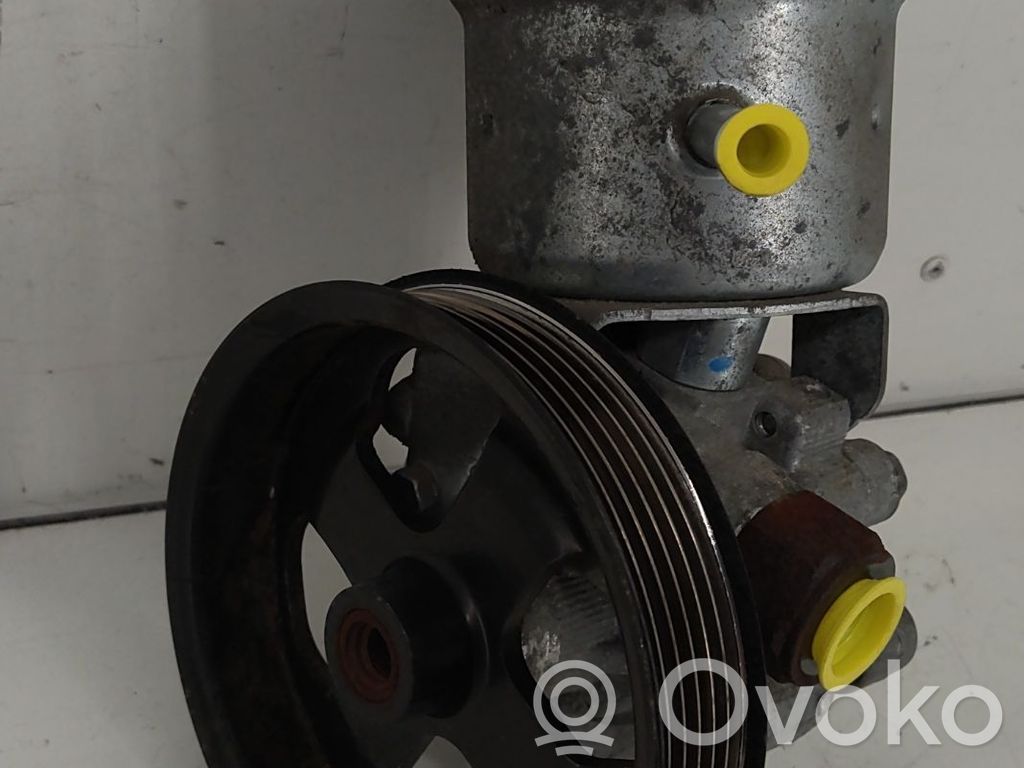 Daihatsu Terios Power steering pump 