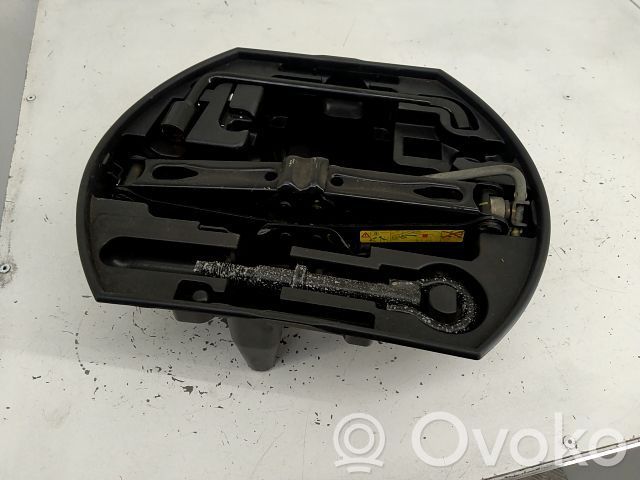 Peugeot 208 I Set scule 
