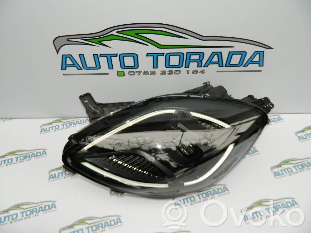 Ford Puma Headlight/headlamp 