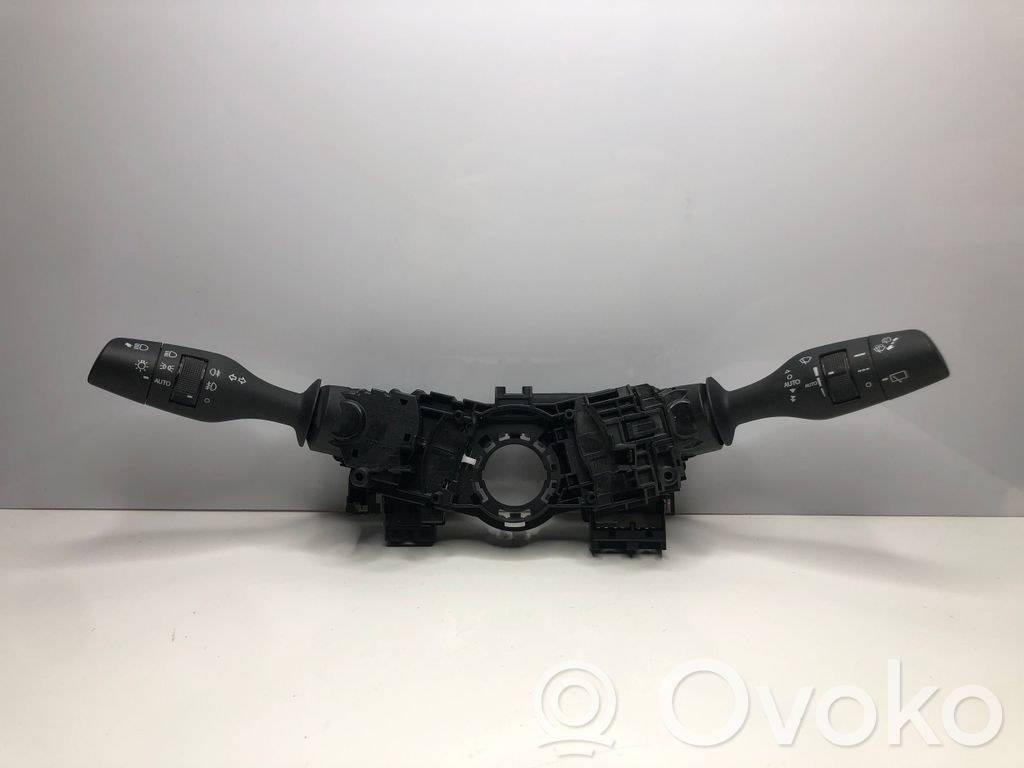 Lexus NX Interruptor/palanca de limpiador de luz de giro 