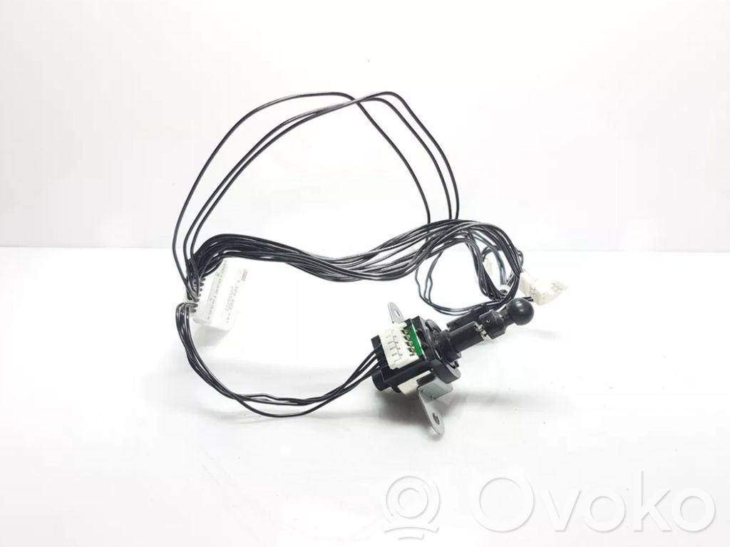 Mercedes-Benz C W205 Element lampy przedniej 