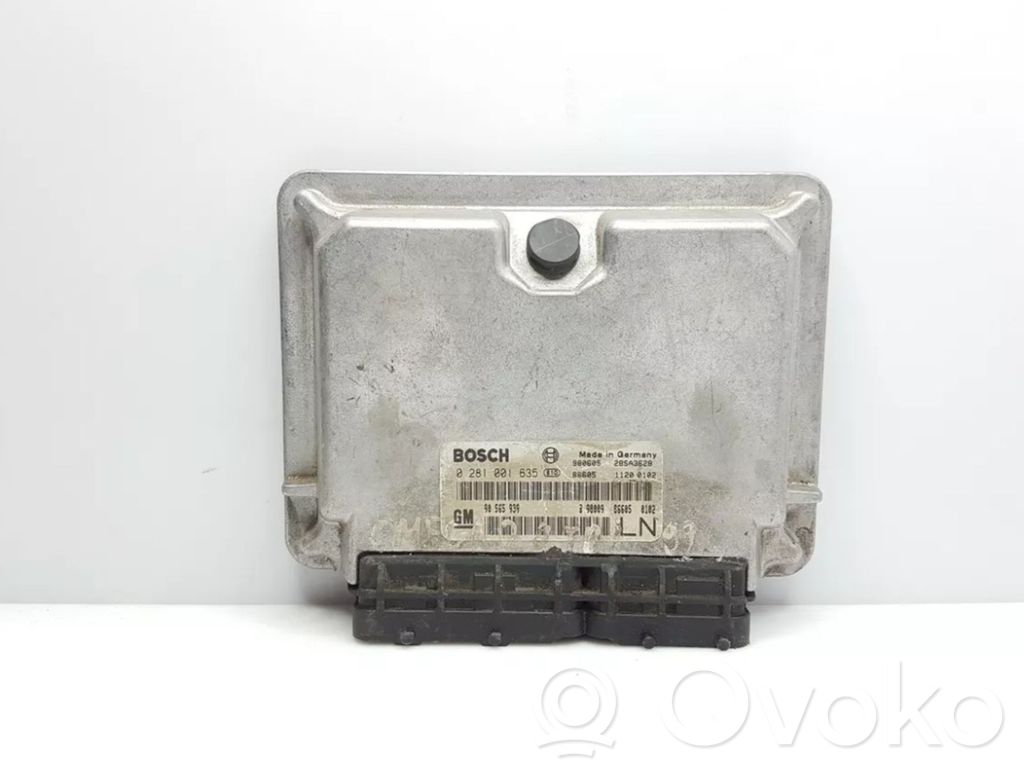 Opel Omega B2 Engine control unit/module 
