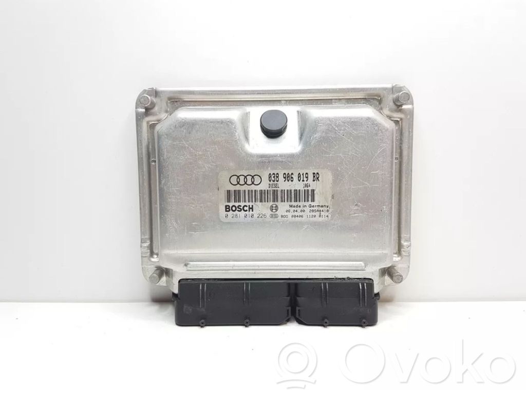 Audi A4 S4 B5 8D Engine control unit/module 