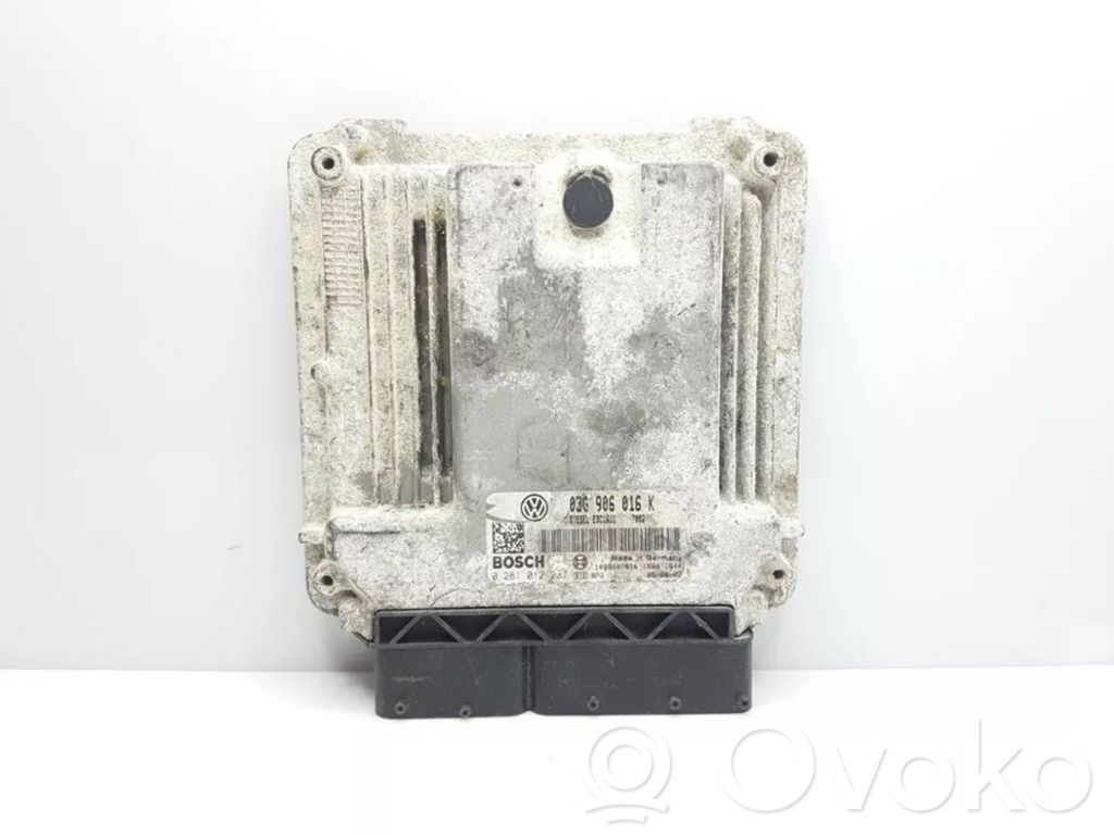 Skoda Octavia Mk2 (1Z) Engine control unit/module 