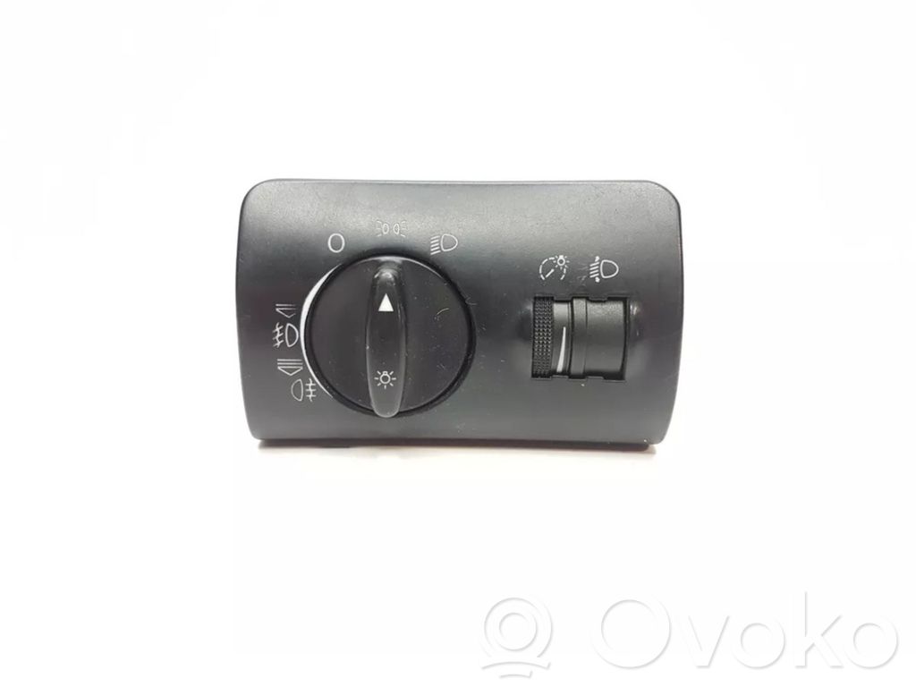 Audi A6 S6 C5 4B Light switch 