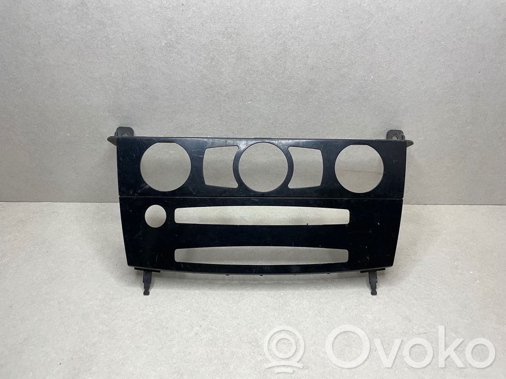 Climate control unit   7906379