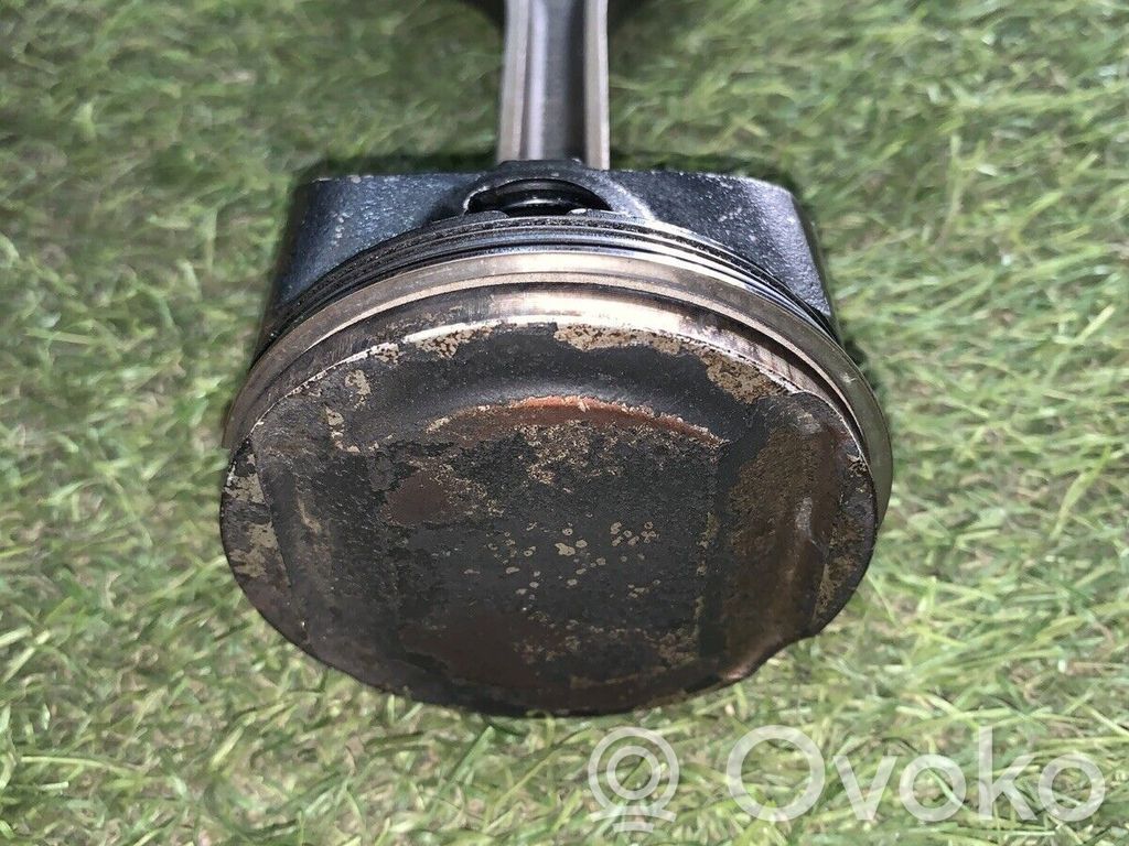 Ford Fiesta Piston 