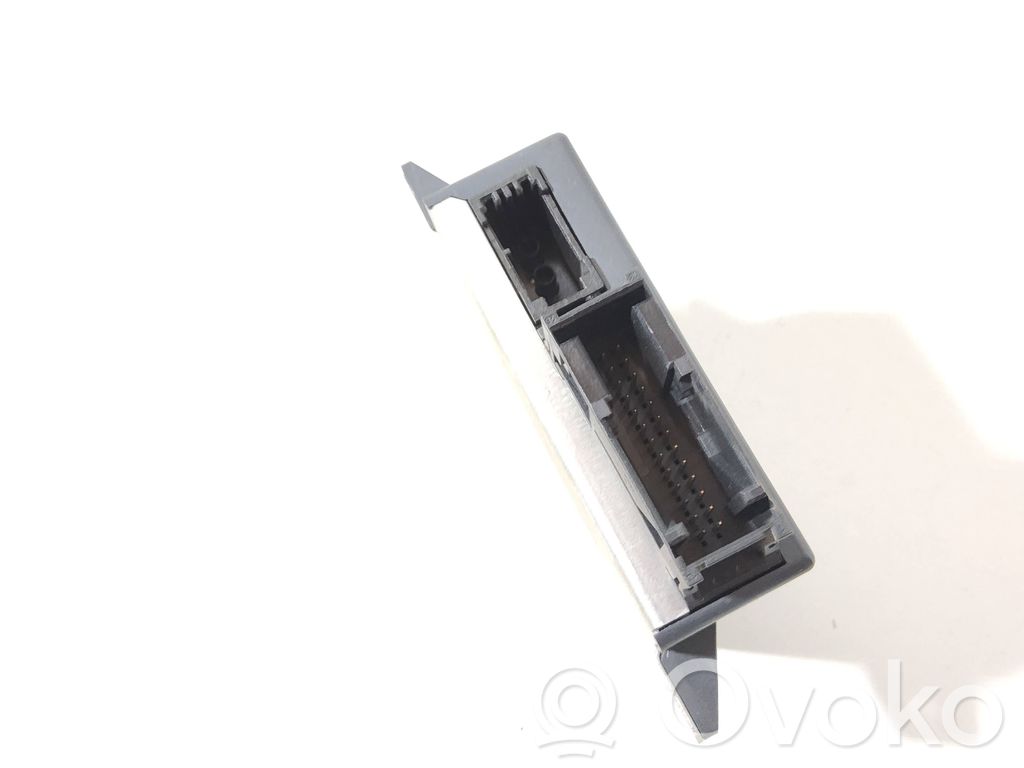 Audi A6 S6 C6 4F Gateway control module 