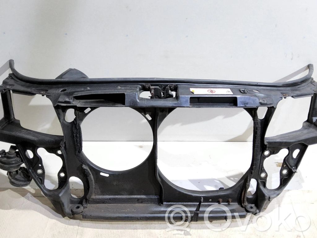 Audi A4 S4 B5 8D Radiatoru panelis 