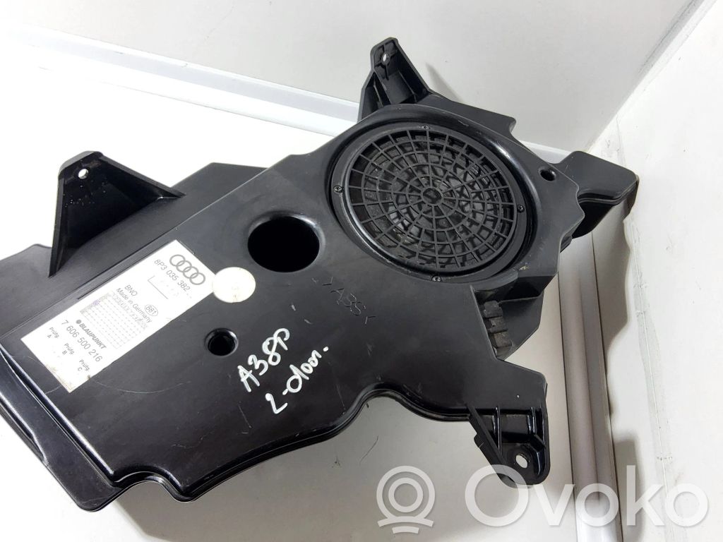 Audi A3 S3 8P Enceinte subwoofer 