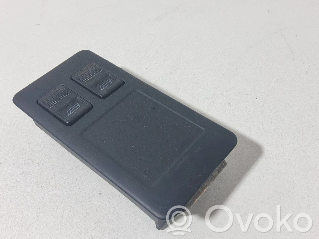 Audi A6 S6 C4 4A Electric window control switch 