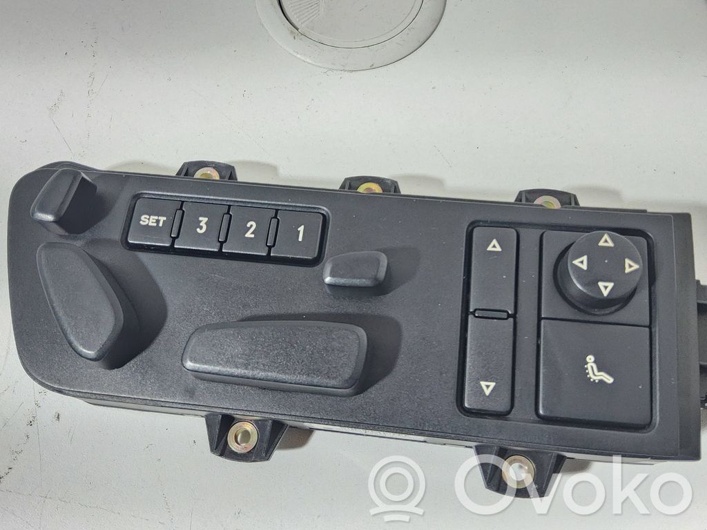 Volkswagen Phaeton Seat control switch 