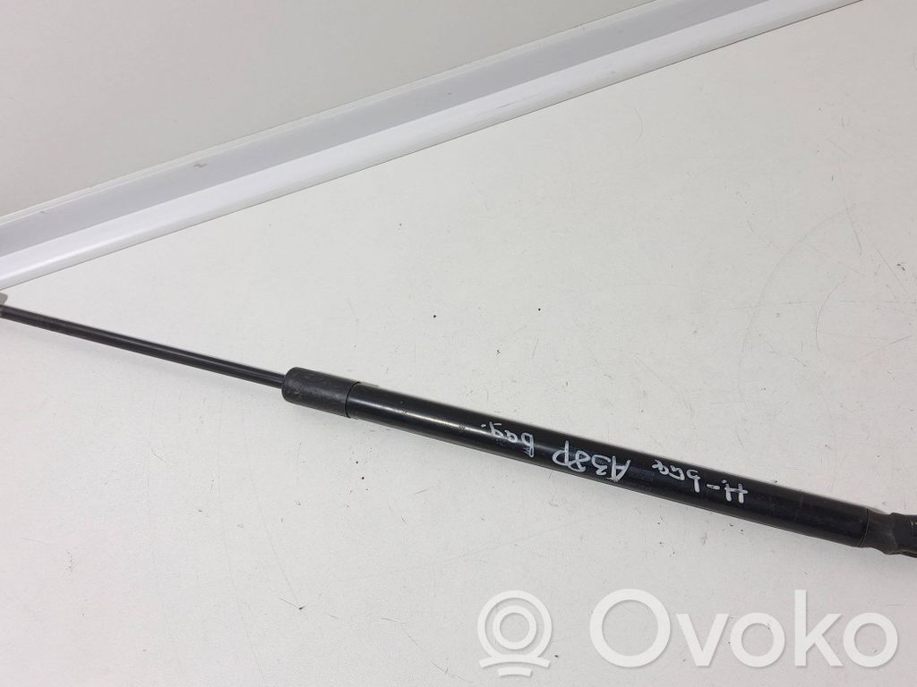 Audi A3 S3 8P Tailgate/trunk strut/damper 
