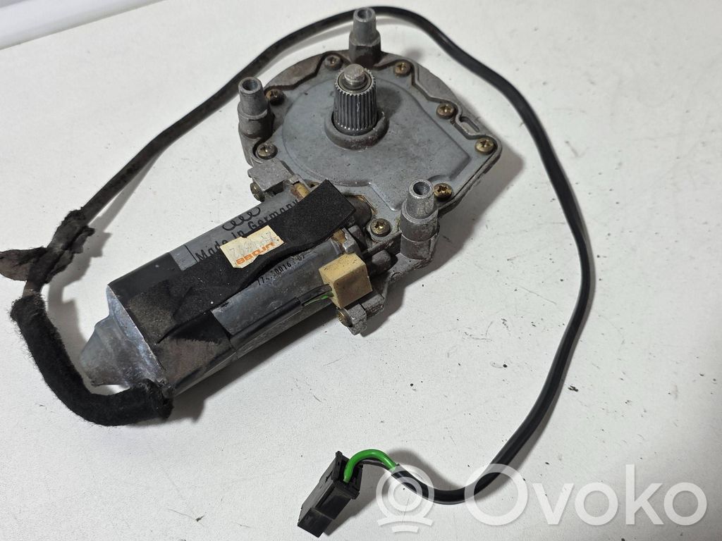 Audi 100 S4 C4 Silnik regulatora szyby drzwi przednich 