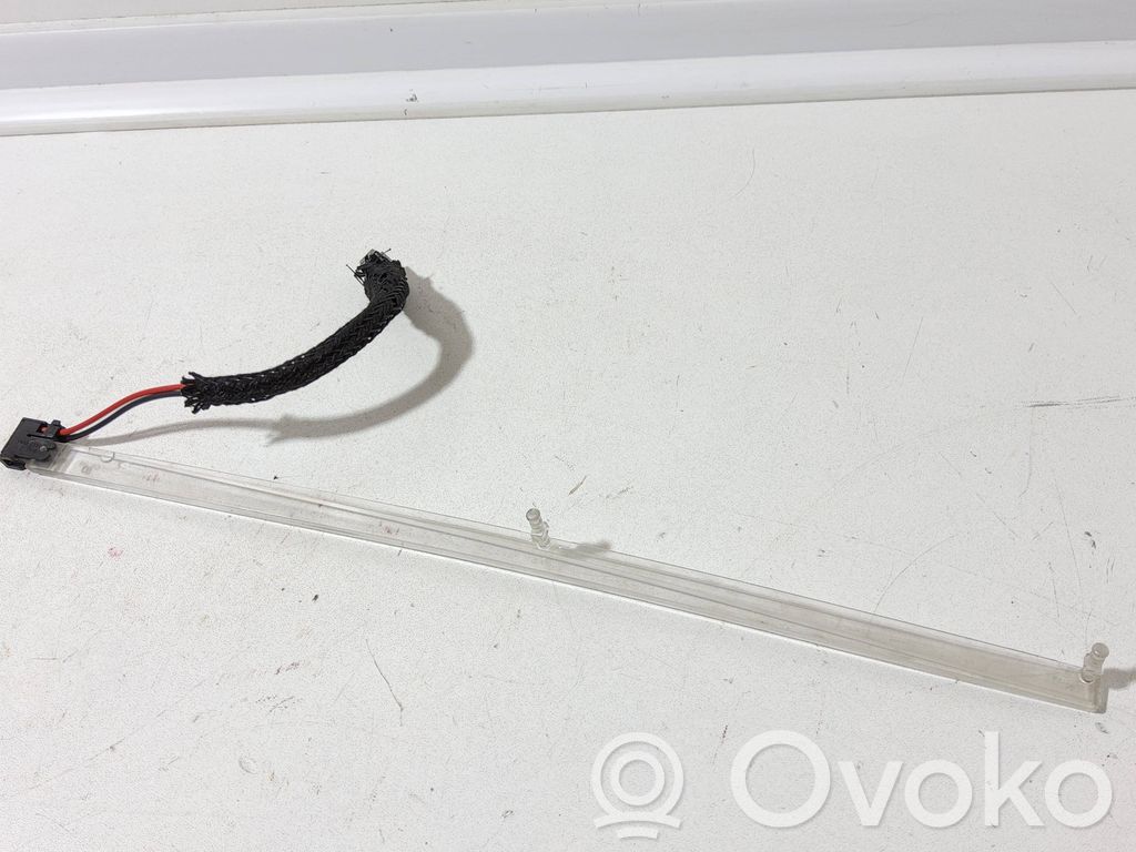 Audi A6 S6 C6 4F Luz interna puerta trasera 
