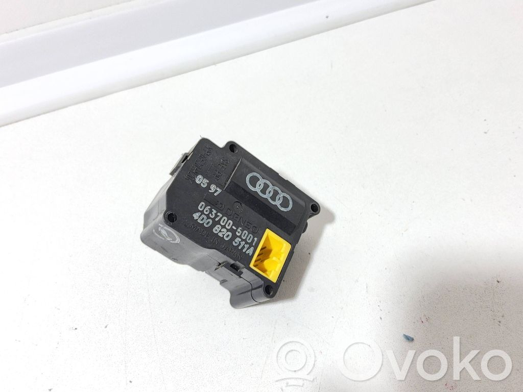 Audi A8 S8 D2 4D Tuloilmaventtiilin käyttömoottori 