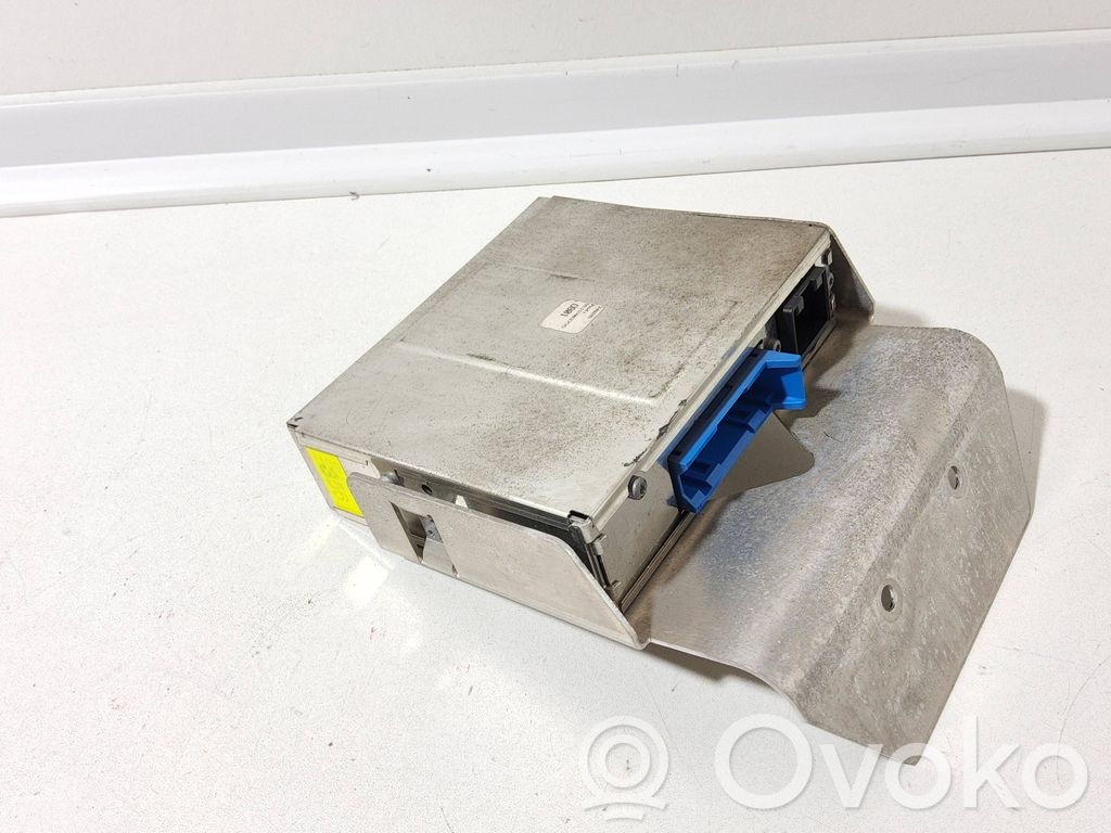 Audi A8 S8 D2 4D GPS navigation control unit/module 
