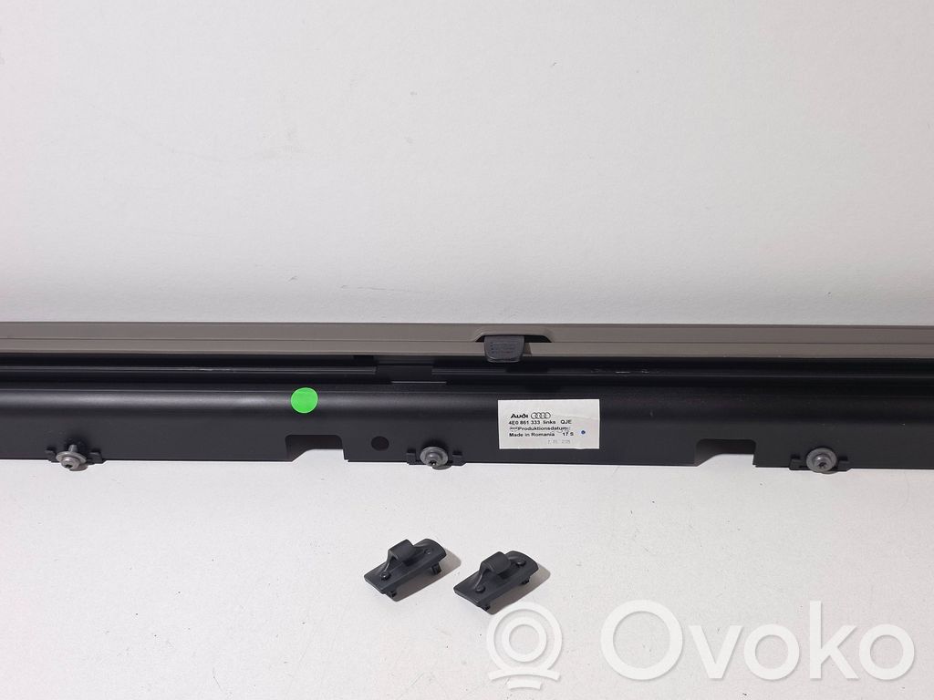Audi A8 S8 D3 4E Aizmugurē logu aizkars 