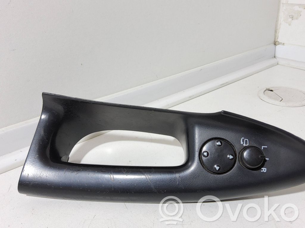 Audi A4 S4 B5 8D Wing mirror switch 