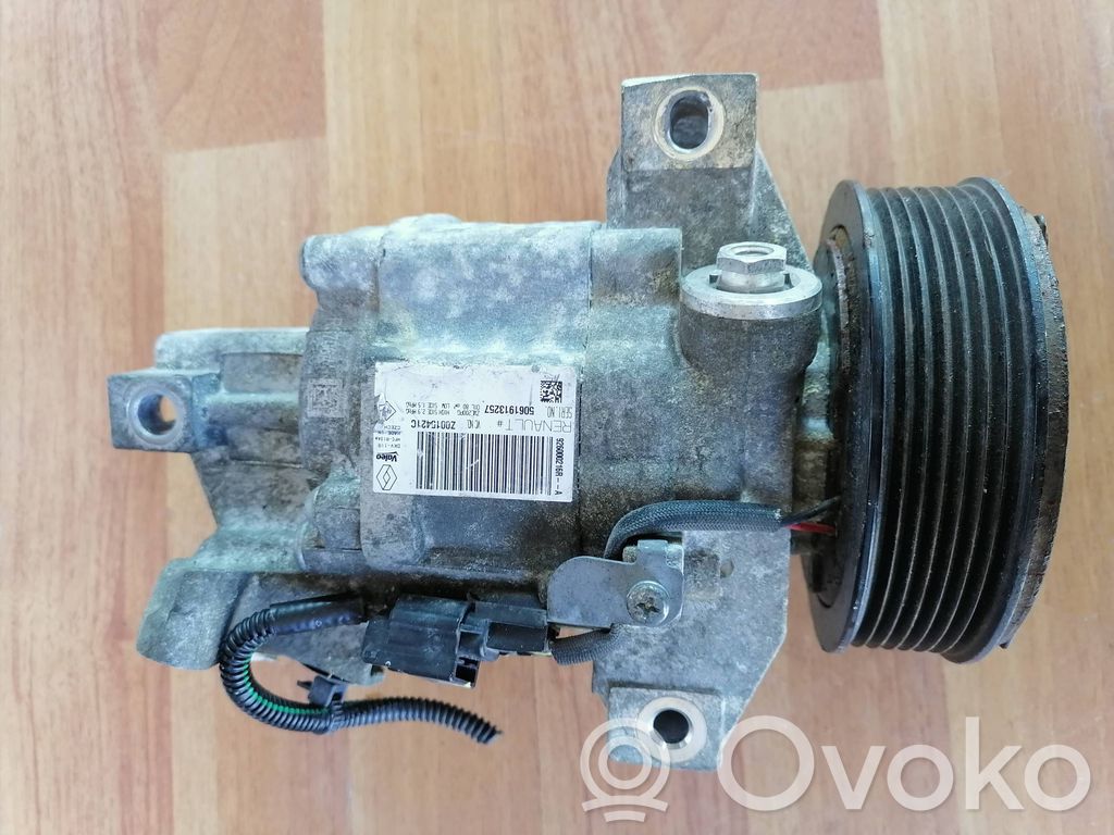Dacia Sandero Ilmastointilaitteen kompressorin pumppu (A/C) 