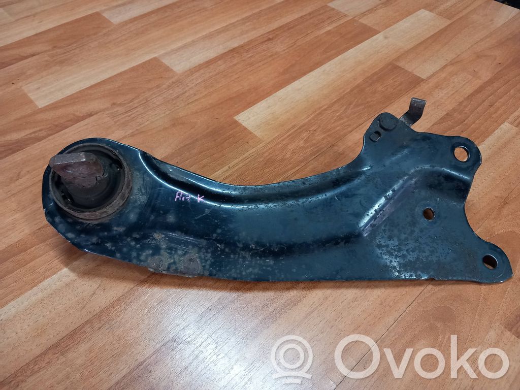 Рычаг   GS1D28250C