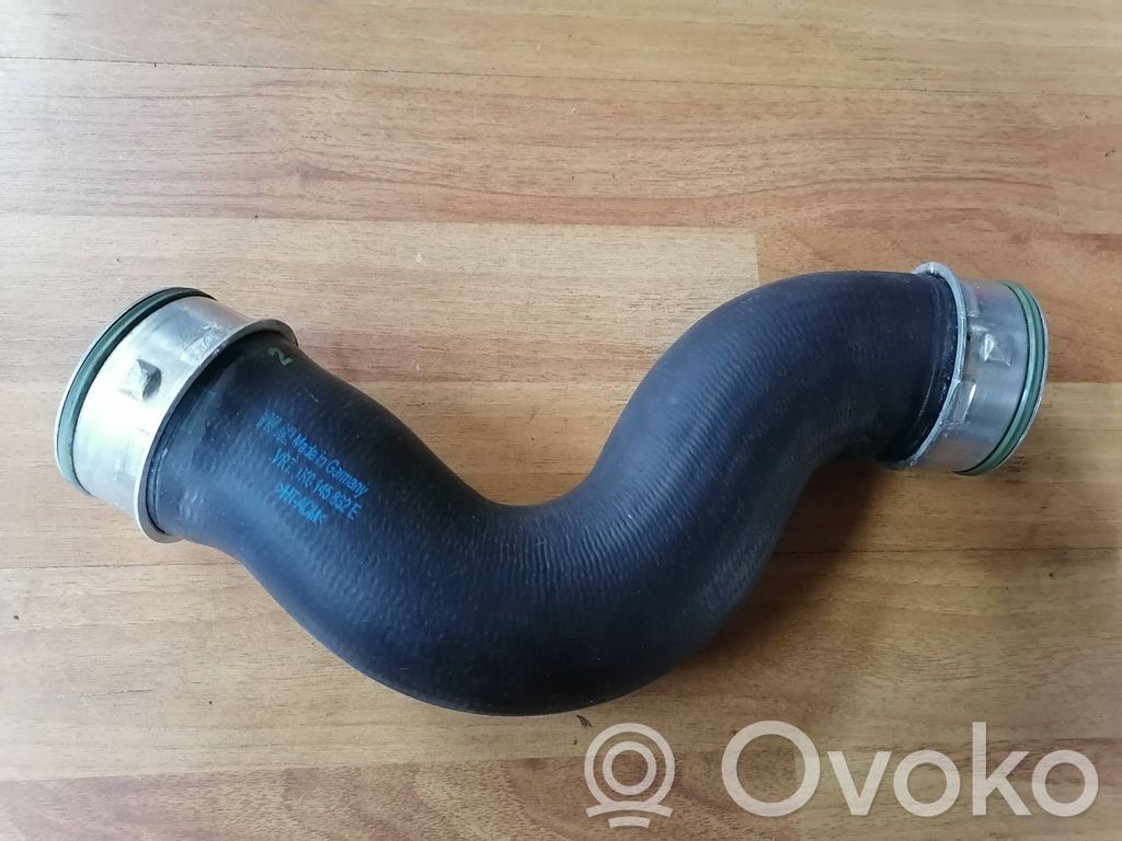 Volkswagen PASSAT B6 Intercooler hose/pipe 