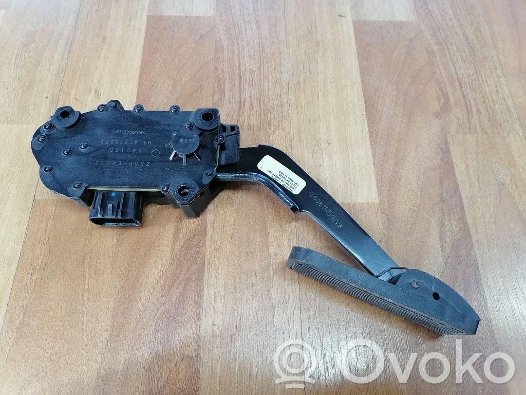 Chrysler Voyager Accelerator throttle pedal 