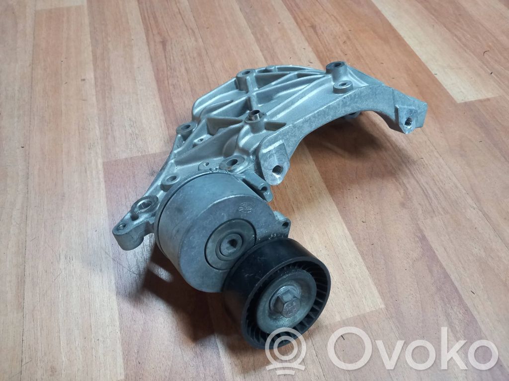 Peugeot 508 Generator/alternator bracket 