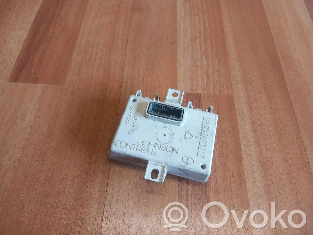 Renault Laguna III GPS navigation control unit/module 