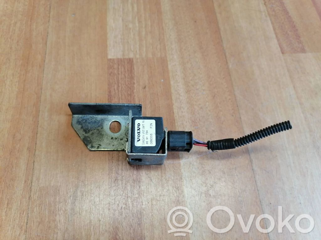 Volvo XC70 Airbagsensor Crashsensor Drucksensor 