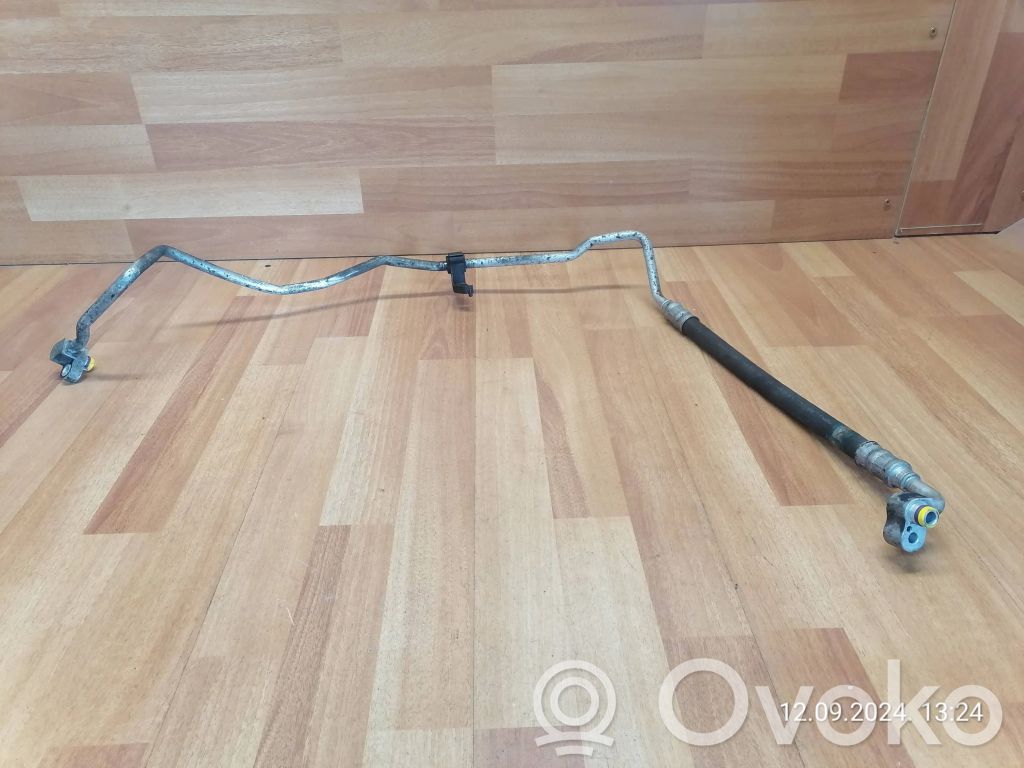 BMW 1 E81 E87 Air conditioning (A/C) pipe/hose 