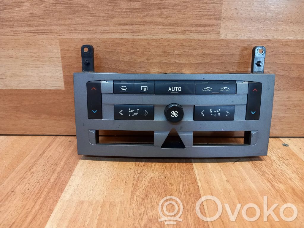 Peugeot 407 Climate control unit 