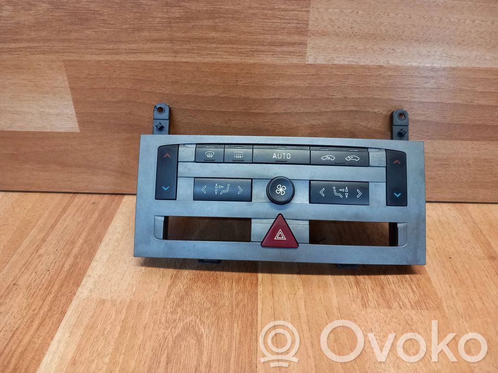 Peugeot 407 Climate control unit 
