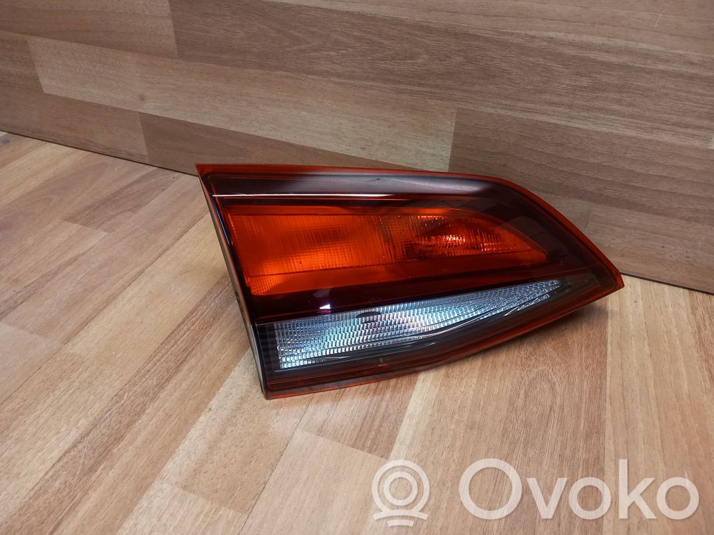 Opel Astra K Takaluukun takavalot 