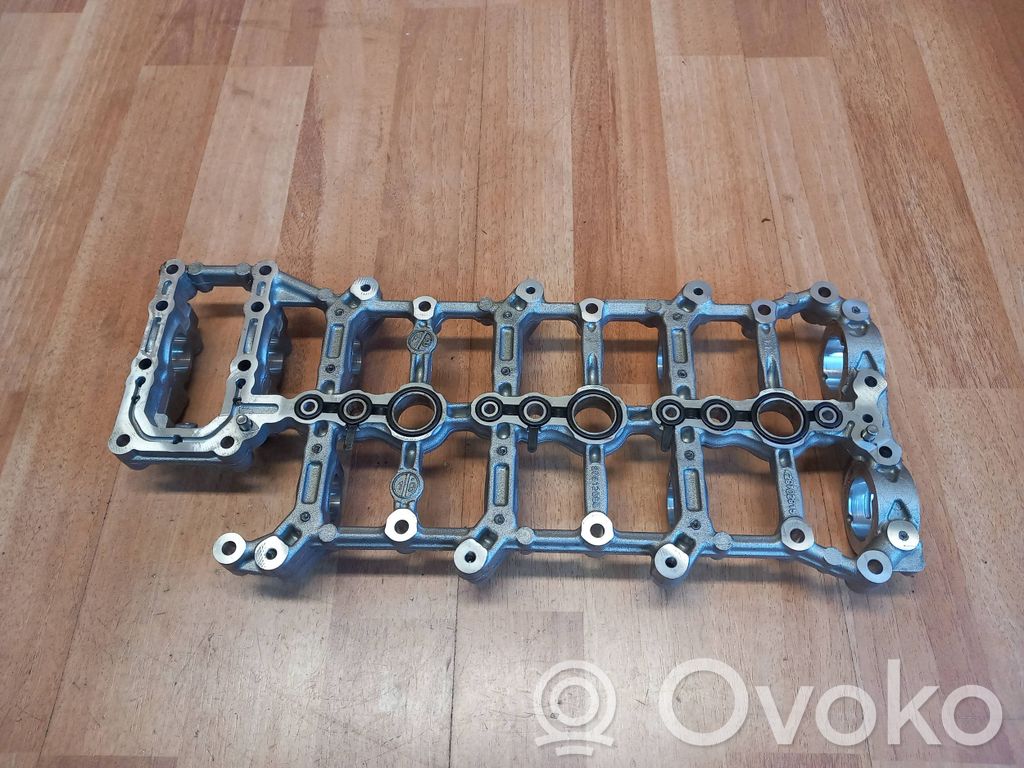 Opel Astra K Camshaft holder bracket 
