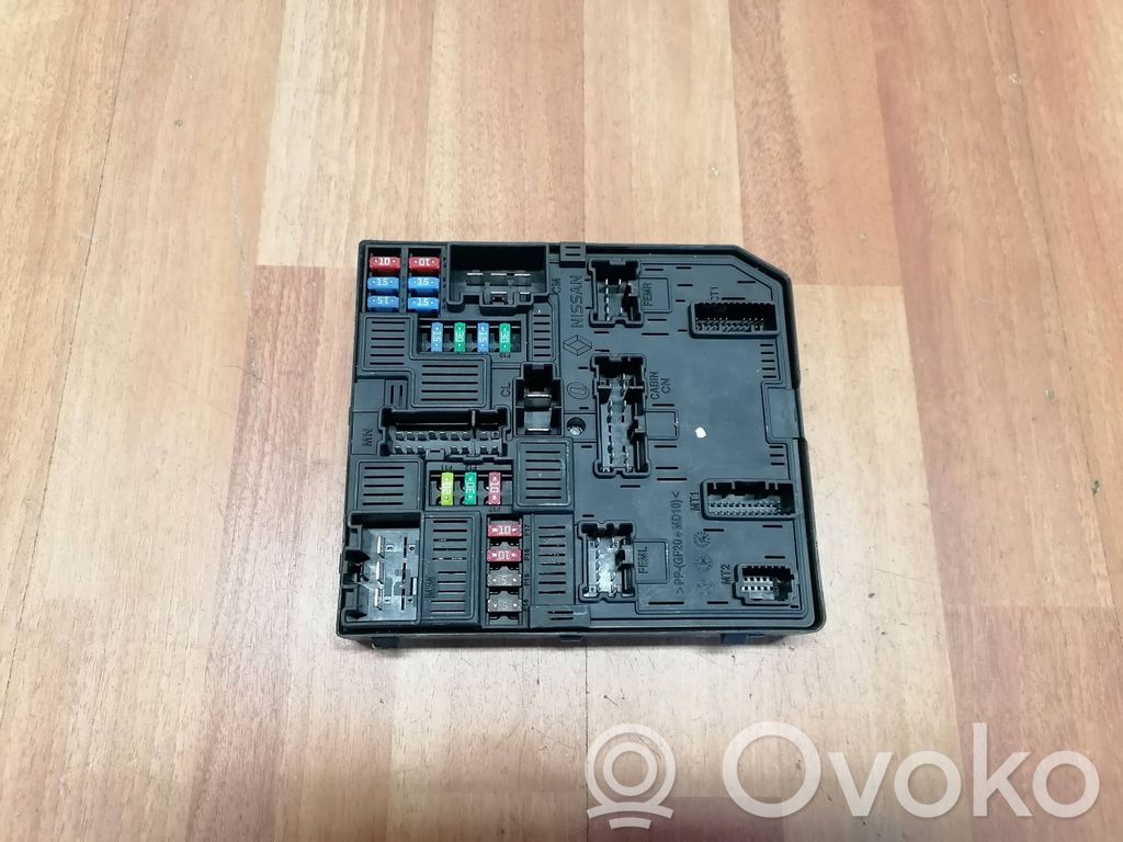 Renault Espace V (RFC) Sulakemoduuli 
