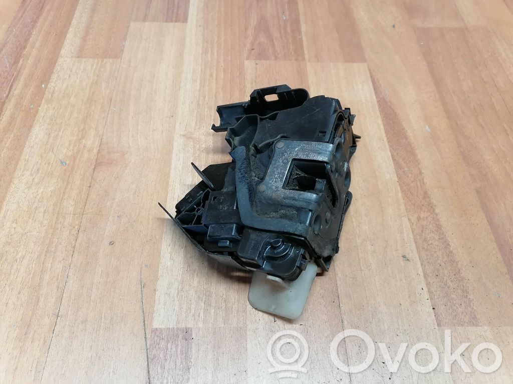 Renault Espace V (RFC) Etuoven lukko 