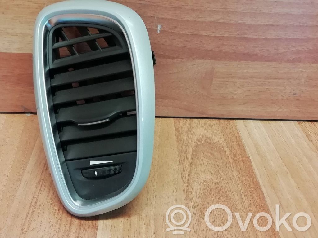 Renault Espace V (RFC) Boczna kratka nawiewu deski rozdzielczej 