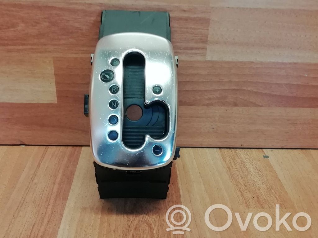 Audi A6 Allroad C5 Selector de cambios 