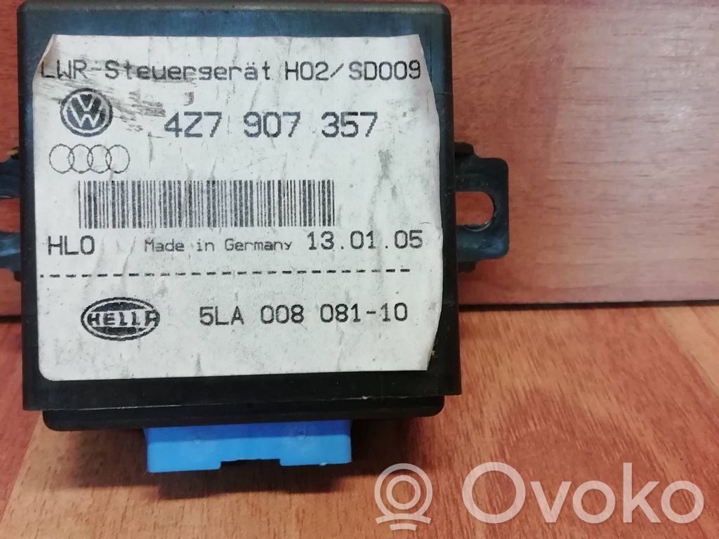 Module d'éclairage LCM   4Z7907357,5LA00808110