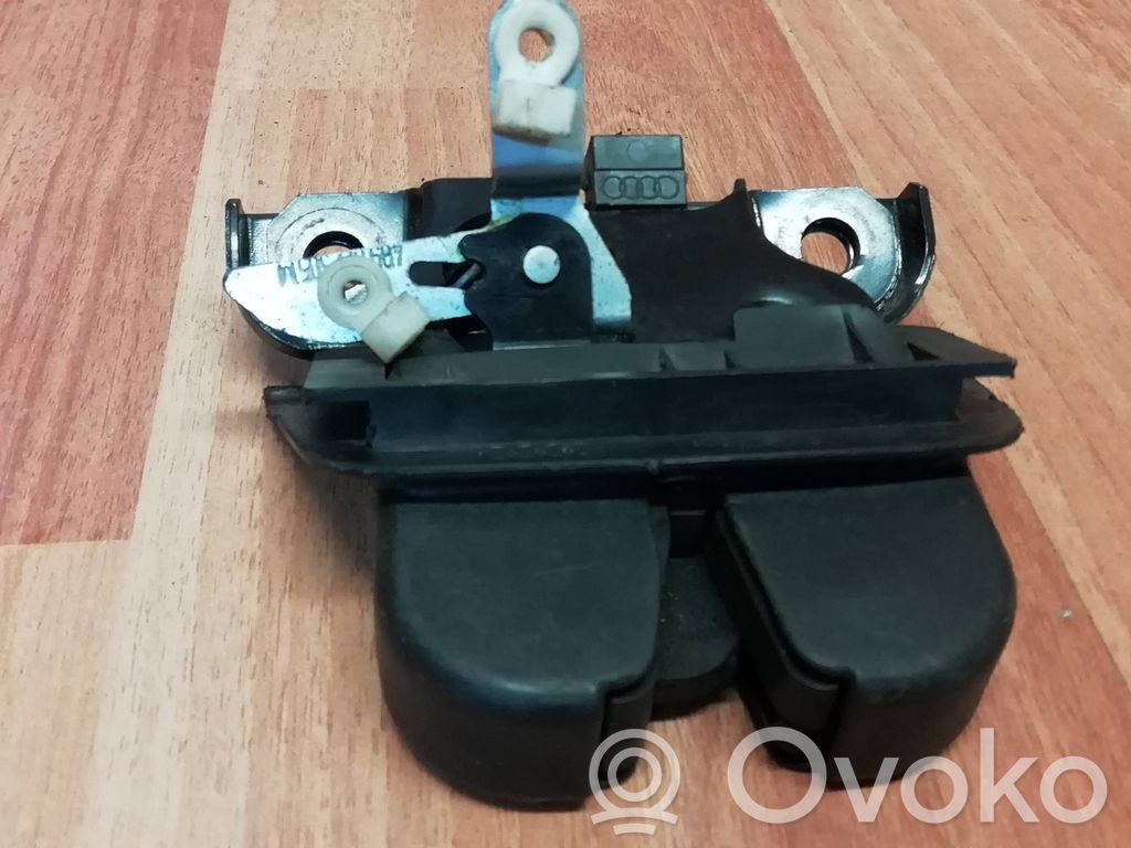 Audi A6 Allroad C5 Tailgate lock latch 