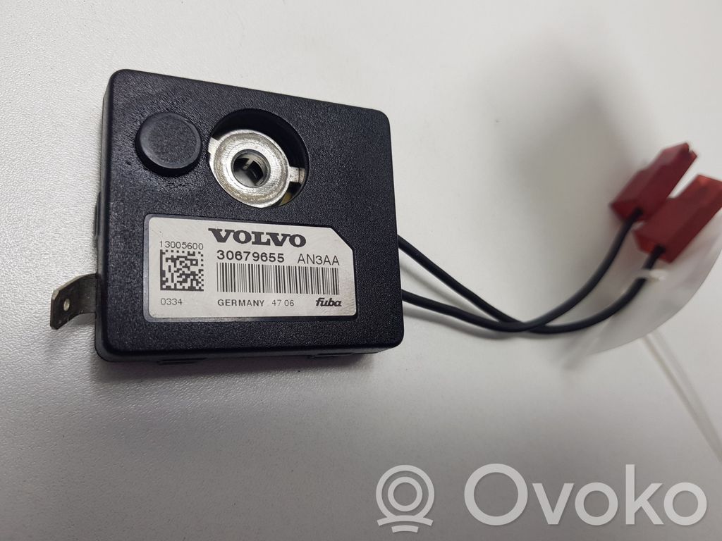 Volvo S80 Antenos stiprintuvas 