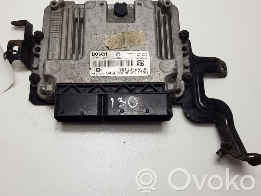 Hyundai i30 Engine control unit/module 