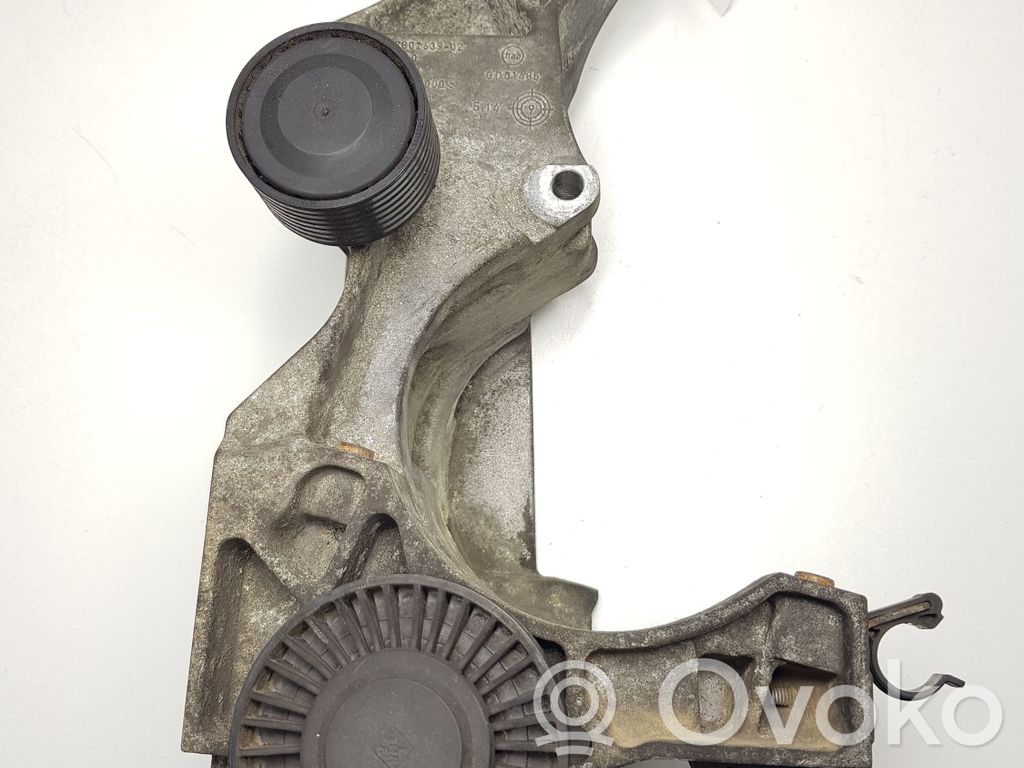BMW 5 F10 F11 Generator/alternator bracket 