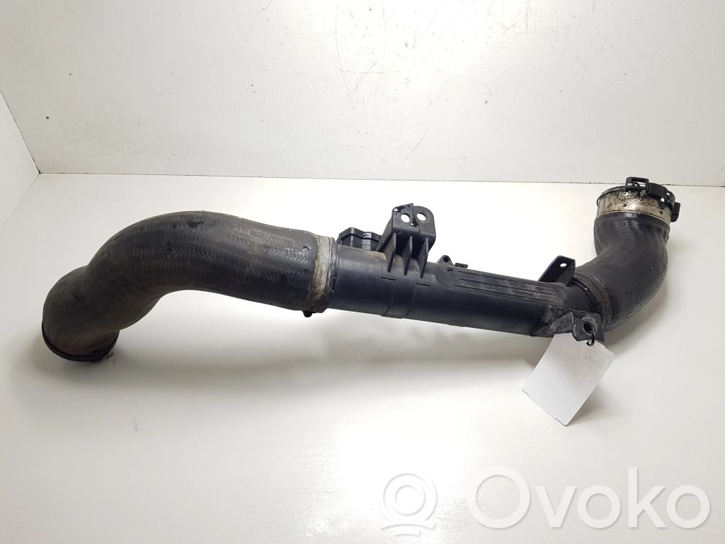 Intercooler hose/pipe   31368609