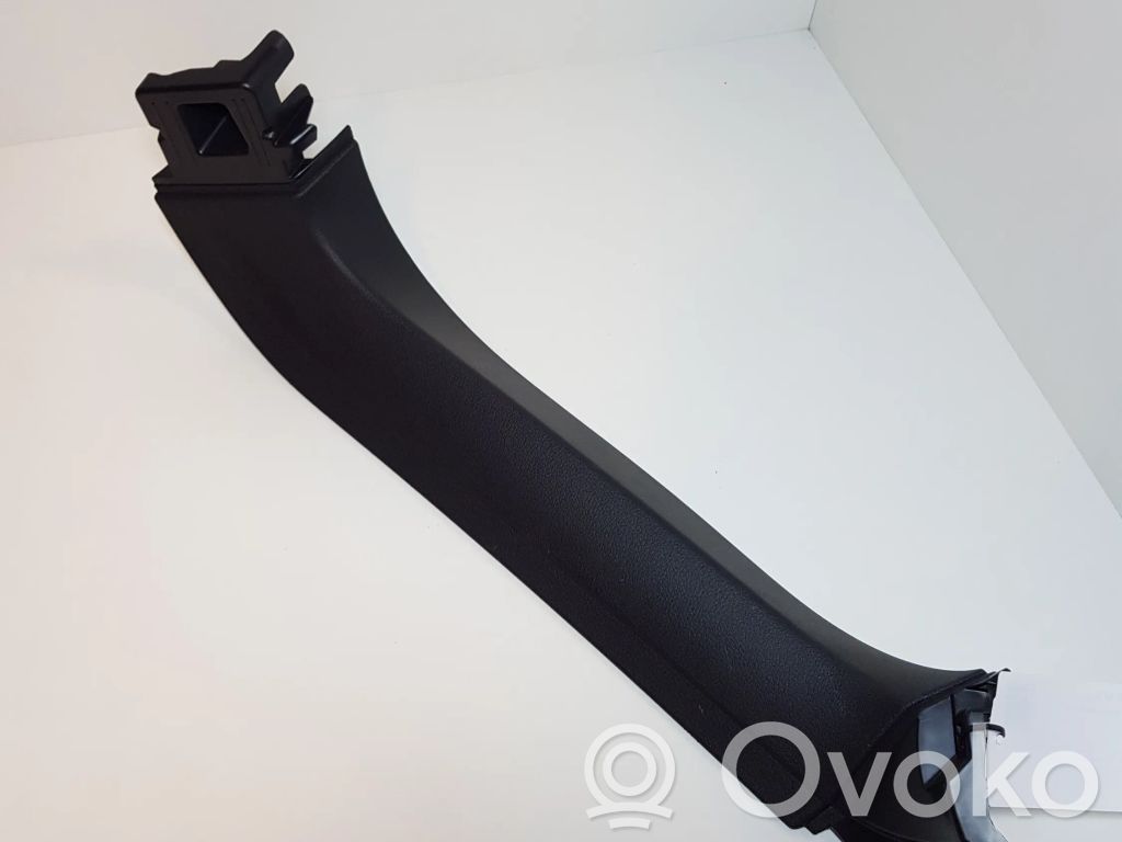 Audi e-tron Tailgate trim 