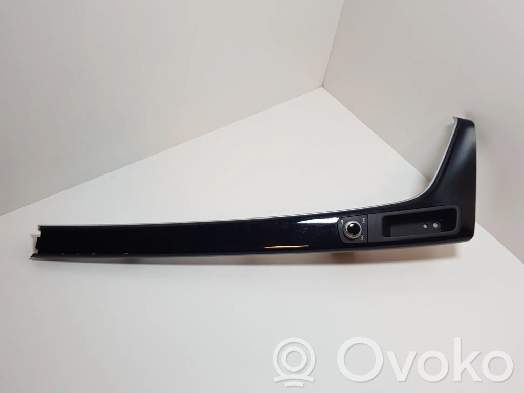 Audi A4 S4 B9 8W Panelės apdaila 