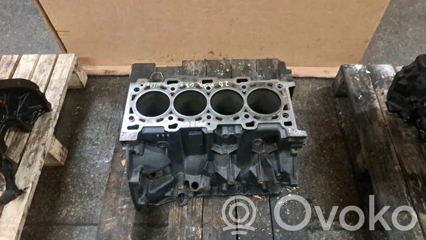 Renault Trafic III (X82) Engine block 