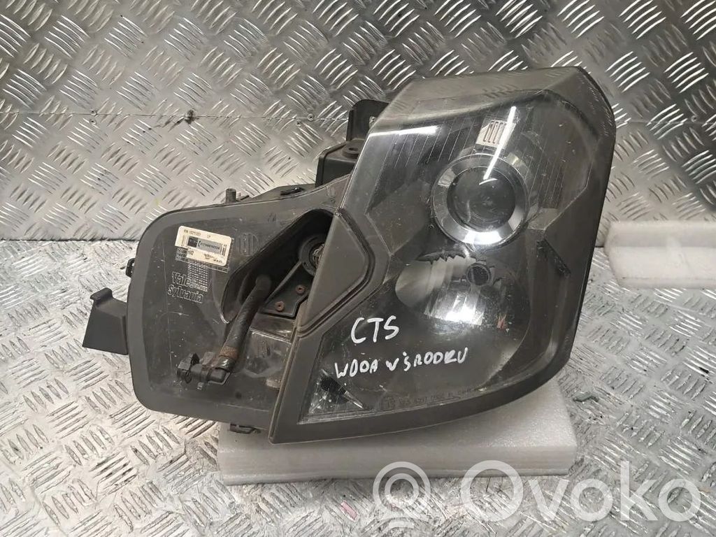 Cadillac CTS Phare frontale 