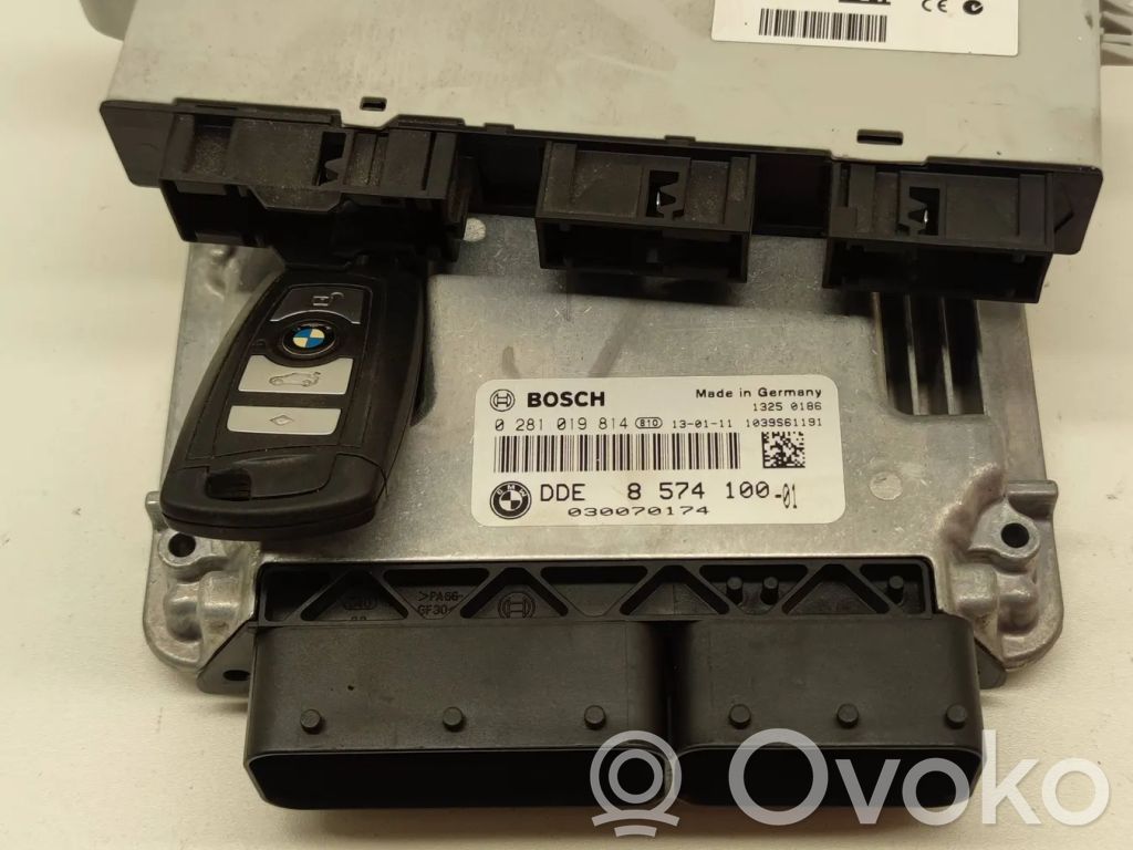 BMW 5 F10 F11 Komputer / Sterownik ECU i komplet kluczy 